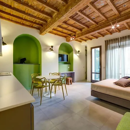 Palazzo Mannaioni Apartahotel 4*