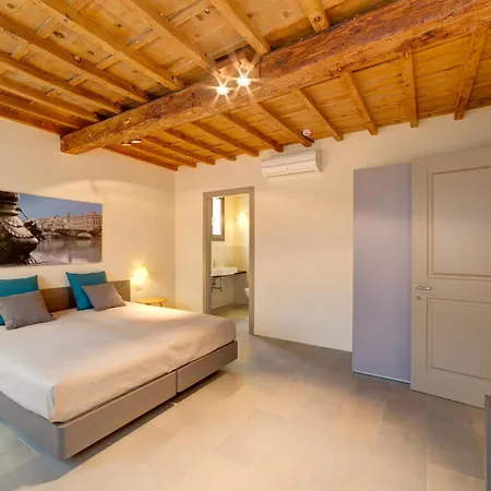 Palazzo Mannaioni Apartahotel