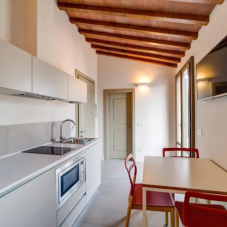 Palazzo Mannaioni Apartahotel