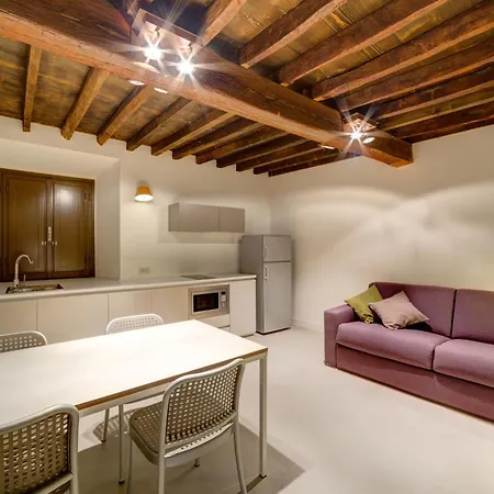 Apartahotel Palazzo Mannaioni 4*