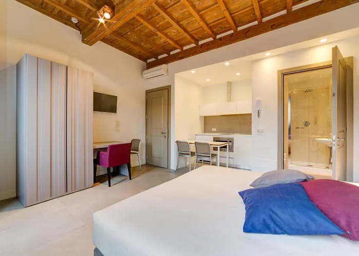 Palazzo Mannaioni Aparthotel 4*