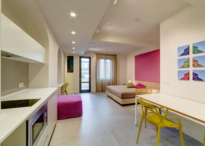 Palazzo Mannaioni Aparthotel 4*